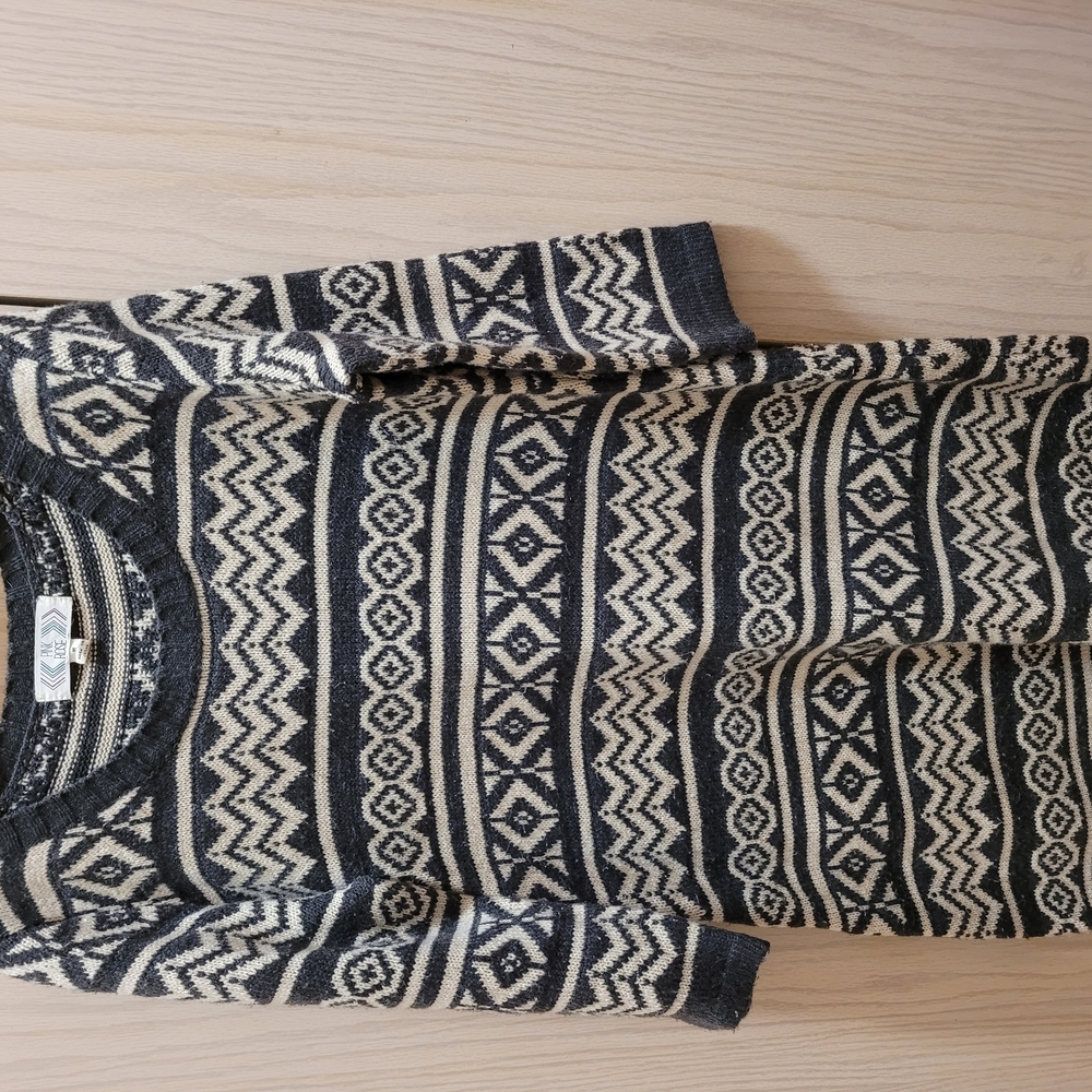 Pink Rose Black and Cream Knit Sweater